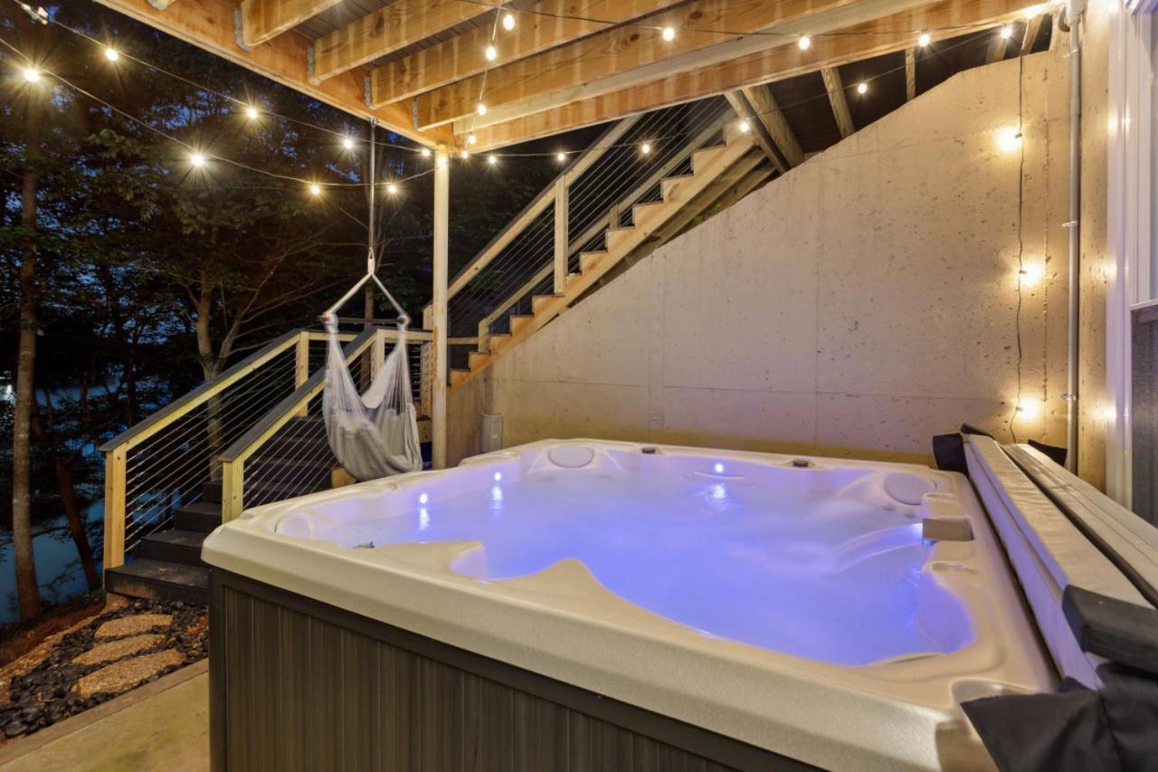 Lanier Landing - Private Dock Hot Tub Game Room Гейнсвілл Екстер'єр фото