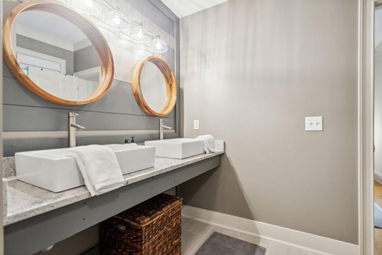 Lanier Landing - Private Dock Hot Tub Game Room Гейнсвілл Екстер'єр фото